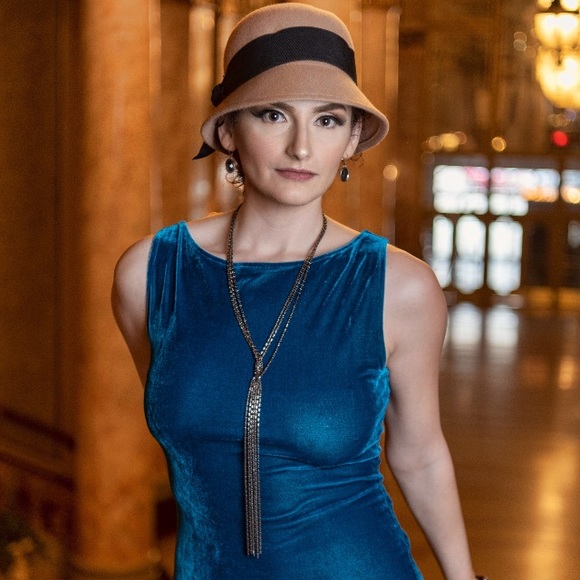 Meet your Posher, Cortney - Picture 5 of 8